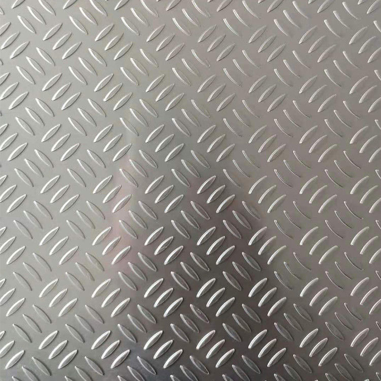 5052-3000-series-5-bar-aluminum-tread-plate-2mm-aluminium-checker-plate