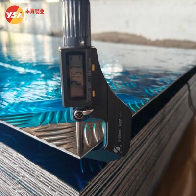 Diamond Embossed Aluminum Tread Plate Sheet 3003 5052 H24 1-6mm Weldable Anti Slip Stock Fast Delivery